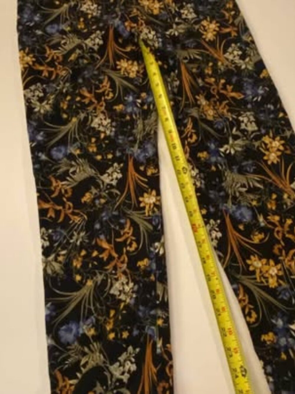 Womens Counterparts Floral Print Stretch Pants Size M
